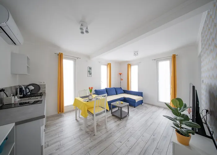 Sukorose Jacuzzis Apartman *
